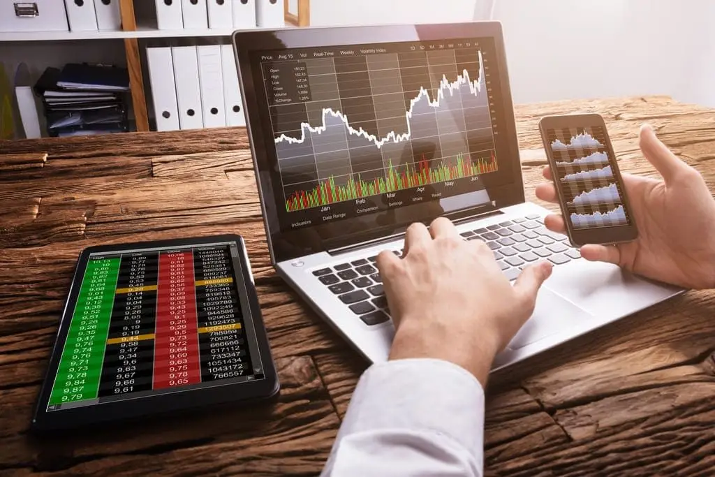 Сколько зарабатывают трейдеры Сколько зарабатывают трейдеры